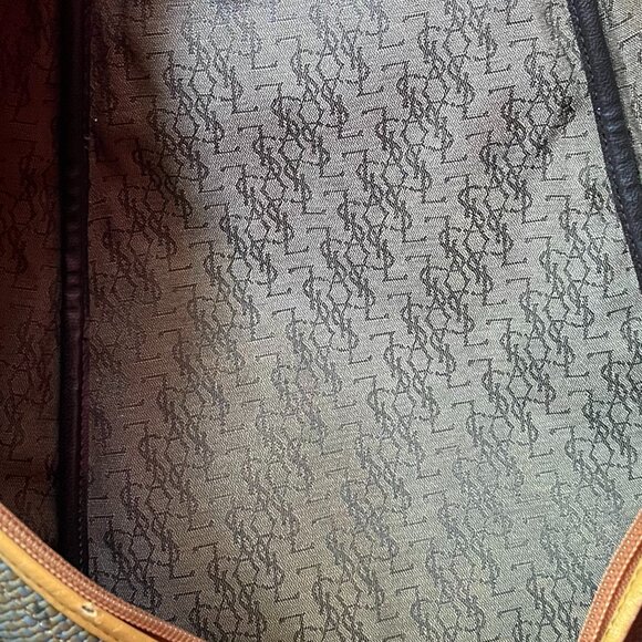 🇫🇷 Yves Saint Laurent Vintage Leather Sling Style Shoulder Bag - RARE! - Picture 10 of 16